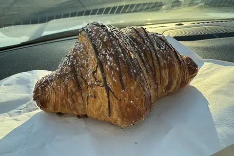 Gary's Pie Shop & Snack Bar photo 4